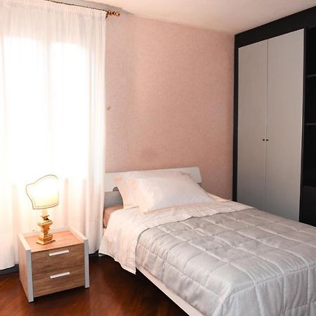 Apartament Dimora Noemi Werona Zewnętrze zdjęcie